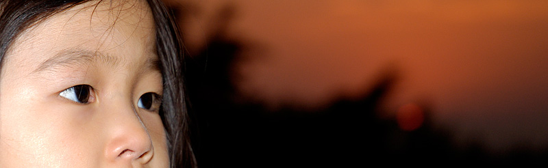 20040615 195806 0938
Ximina looks on as the sun sets in the background.
